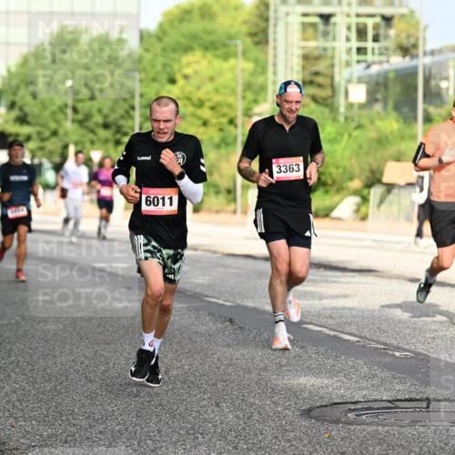 06.09.2026 - CURREX Alsterlauf Dr. Thomas Lammeyer http://msf.ph/oto/10129967 06.09.2026 09:51:58 Laufen 6011, 3363, 2494 meine-sportfotos.de
