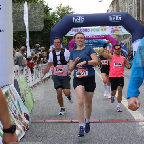 06.09.2026 - CURREX Alsterlauf Strokosch-Dieckow http://msf.ph/oto/10129992 06.09.2026 09:51:10 Ziel 2200, 2344, 2358, 3237, 3664, 4681, 4895, 5365, 5551, 5609, 5642, 5977, 6190, 6204, 8049, 8195 meine-sportfotos.de