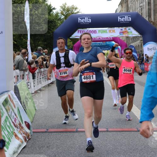 06.09.2026 - CURREX Alsterlauf Strokosch-Dieckow http://msf.ph/oto/10129998 06.09.2026 09:51:10 Ziel 2200, 2344, 2358, 3237, 3664, 4681, 4895, 5365, 5551, 5609, 5642, 5977, 6190, 6204, 8049, 8195 meine-sportfotos.de