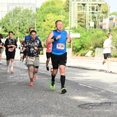 06.09.2026 - CURREX Alsterlauf Dr. Thomas Lammeyer http://msf.ph/oto/10130036 06.09.2026 09:52:07 Laufen 2011, 8204, 28, 3126 meine-sportfotos.de