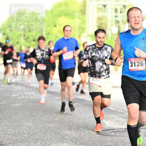 06.09.2026 - CURREX Alsterlauf Dr. Thomas Lammeyer http://msf.ph/oto/10130053 06.09.2026 09:52:09 Laufen 8204, 3126 meine-sportfotos.de