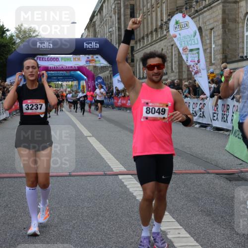 06.09.2026 - CURREX Alsterlauf Strokosch-Dieckow http://msf.ph/oto/10130065 06.09.2026 09:51:13 Ziel 2358, 3237, 4681, 4696, 4895, 5551, 5609, 5642, 5829, 5977, 6190, 6204, 6327, 6399, 8049, 8195 meine-sportfotos.de