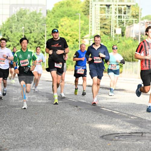 06.09.2026 - CURREX Alsterlauf Dr. Thomas Lammeyer http://msf.ph/oto/10130077 06.09.2026 09:52:13 Laufen 5314, 5094, 308, 2239, 3271, 2854, 2420, 4688 meine-sportfotos.de