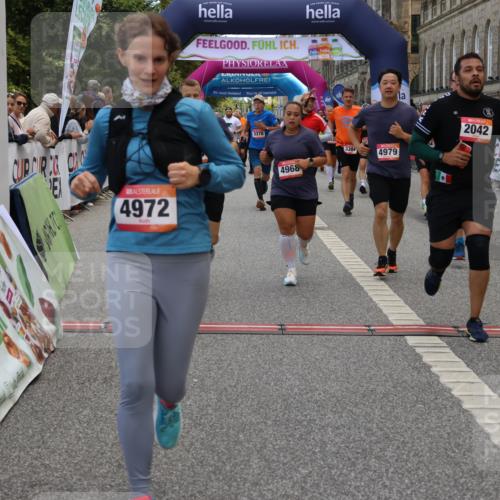 06.09.2026 - CURREX Alsterlauf Strokosch-Dieckow http://msf.ph/oto/10130079 06.09.2026 10:03:58 Ziel 2042, 2657, 2989, 3094, 3378, 3384, 3405, 3651, 3745, 3752, 3766, 4004, 4672, 4968, 4972, 4979, 5284, 5468, 6247, 8044, 8079 meine-sportfotos.de