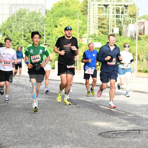06.09.2026 - CURREX Alsterlauf Dr. Thomas Lammeyer http://msf.ph/oto/10130082 06.09.2026 09:52:14 Laufen 3844, 808, 5314, 5094, 2269, 3271, 54, 4688 meine-sportfotos.de