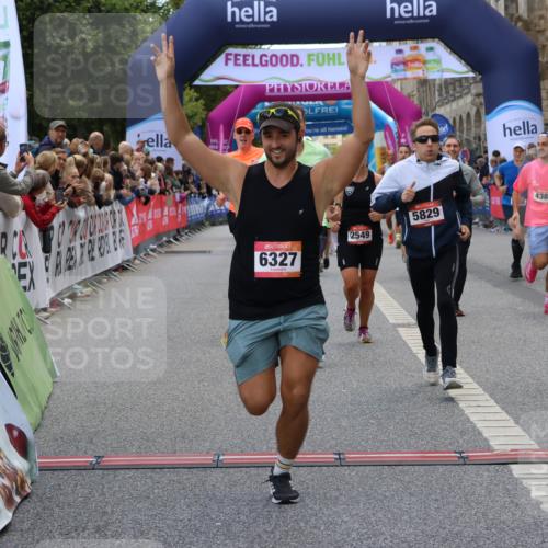 06.09.2026 - CURREX Alsterlauf Strokosch-Dieckow http://msf.ph/oto/10130124 06.09.2026 09:51:18 Ziel 2358, 2434, 2549, 2973, 2974, 3138, 3237, 3340, 3408, 3526, 3549, 3886, 4092, 4381, 4382, 4696, 5238, 5829, 5885, 6190, 6327, 6399 meine-sportfotos.de