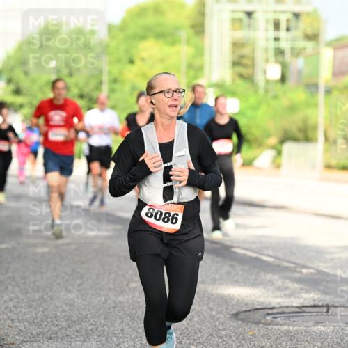 06.09.2026 - CURREX Alsterlauf Dr. Thomas Lammeyer http://msf.ph/oto/10130133 06.09.2026 09:52:19 Laufen 8086 meine-sportfotos.de