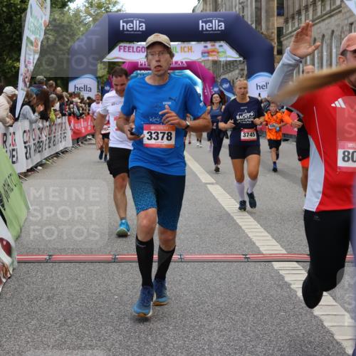 06.09.2026 - CURREX Alsterlauf Strokosch-Dieckow http://msf.ph/oto/10130174 06.09.2026 10:04:02 Ziel 2042, 2091, 2164, 2657, 2677, 2989, 3100, 3239, 3378, 3384, 3562, 3651, 3745, 3752, 4004, 4495, 4672, 4968, 4972, 4979, 5061, 5284, 5401, 5468, 5709, 6056, 8044, 8079 meine-sportfotos.de