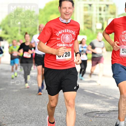06.09.2026 - CURREX Alsterlauf Dr. Thomas Lammeyer http://msf.ph/oto/10130176 06.09.2026 09:52:23 Laufen 11, 20, 19, 1919, 5844 meine-sportfotos.de