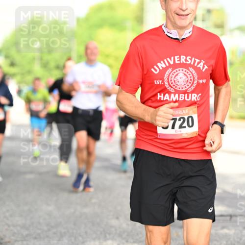 06.09.2026 - CURREX Alsterlauf Dr. Thomas Lammeyer http://msf.ph/oto/10130181 06.09.2026 09:52:23 Laufen 11, 720, 1919 meine-sportfotos.de