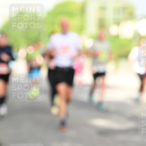 06.09.2026 - CURREX Alsterlauf Dr. Thomas Lammeyer http://msf.ph/oto/10130189 06.09.2026 09:52:24 Laufen  meine-sportfotos.de