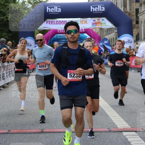06.09.2026 - CURREX Alsterlauf Strokosch-Dieckow http://msf.ph/oto/10130224 06.09.2026 09:51:23 Ziel 2071, 2079, 2434, 2549, 2973, 2974, 3138, 3340, 3408, 3526, 3549, 3686, 3886, 4092, 4381, 4382, 4387, 4696, 4989, 5027, 5151, 5238, 5694, 5829, 5869, 5885, 6327, 6399, 8301 meine-sportfotos.de