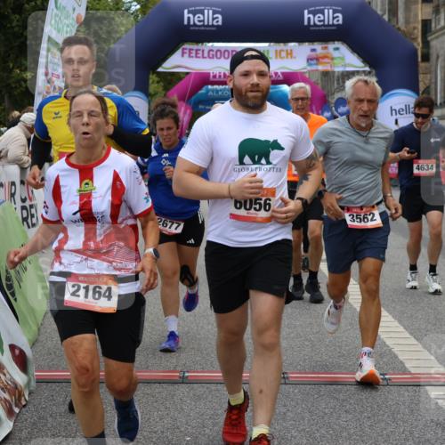06.09.2026 - CURREX Alsterlauf Strokosch-Dieckow http://msf.ph/oto/10130262 06.09.2026 10:04:07 Ziel 2091, 2164, 2657, 2677, 3100, 3239, 3378, 3384, 3562, 3697, 3745, 3747, 3752, 4004, 4495, 4634, 4672, 4943, 5004, 5061, 5157, 5401, 5709, 6056, 8044, 8225 meine-sportfotos.de