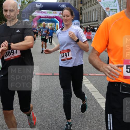 06.09.2026 - CURREX Alsterlauf Strokosch-Dieckow http://msf.ph/oto/10130278 06.09.2026 10:04:11 Ziel 2091, 2164, 2346, 2677, 2830, 3100, 3239, 3562, 3697, 3747, 4288, 4495, 4634, 4943, 5004, 5061, 5157, 5401, 5674, 5709, 6056, 8225 meine-sportfotos.de