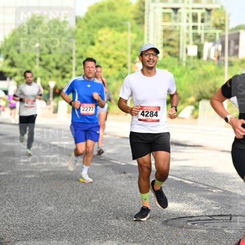 06.09.2026 - CURREX Alsterlauf Dr. Thomas Lammeyer http://msf.ph/oto/10130280 06.09.2026 09:52:33 Laufen 2277, 4284, 4365 meine-sportfotos.de