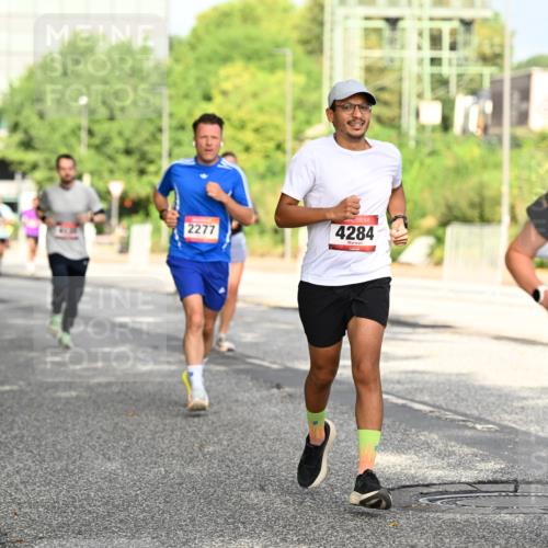06.09.2026 - CURREX Alsterlauf Dr. Thomas Lammeyer http://msf.ph/oto/10130281 06.09.2026 09:52:33 Laufen 2277, 4284, 4365 meine-sportfotos.de