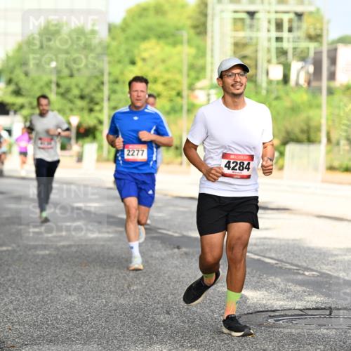 06.09.2026 - CURREX Alsterlauf Dr. Thomas Lammeyer http://msf.ph/oto/10130282 06.09.2026 09:52:34 Laufen 2277, 4284, 43 meine-sportfotos.de