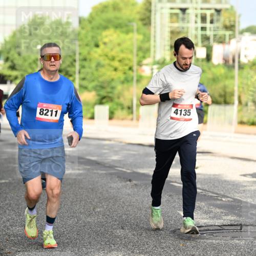 06.09.2026 - CURREX Alsterlauf Dr. Thomas Lammeyer http://msf.ph/oto/10130323 06.09.2026 09:52:38 Laufen 2626, 8211, 4135, 1949 meine-sportfotos.de