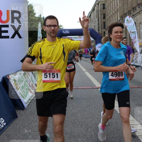 06.09.2026 - CURREX Alsterlauf Strokosch-Dieckow http://msf.ph/oto/10130348 06.09.2026 09:51:29 Ziel 2023, 2071, 2079, 2973, 2974, 3138, 3286, 3340, 3408, 3526, 3686, 3733, 3886, 4092, 4387, 4989, 5027, 5151, 5230, 5238, 5694, 5869, 6490, 8301 meine-sportfotos.de