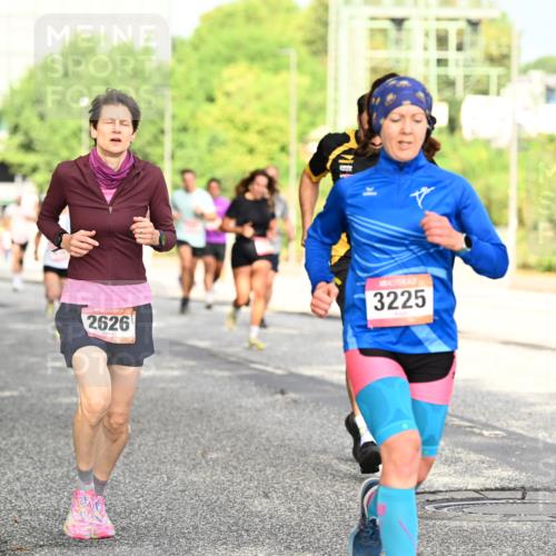 06.09.2026 - CURREX Alsterlauf Dr. Thomas Lammeyer http://msf.ph/oto/10130353 06.09.2026 09:52:40 Laufen 2626, 3225 meine-sportfotos.de