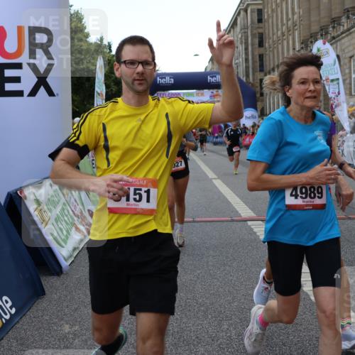 06.09.2026 - CURREX Alsterlauf Strokosch-Dieckow http://msf.ph/oto/10130358 06.09.2026 09:51:29 Ziel 2023, 2071, 2079, 2973, 2974, 3138, 3286, 3340, 3408, 3526, 3686, 3733, 3886, 4092, 4387, 4989, 5027, 5151, 5230, 5238, 5694, 5869, 6490, 8301 meine-sportfotos.de