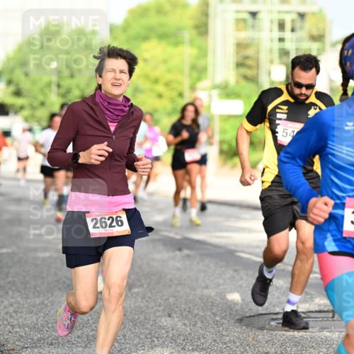 06.09.2026 - CURREX Alsterlauf Dr. Thomas Lammeyer http://msf.ph/oto/10130359 06.09.2026 09:52:41 Laufen 2626, 54, 3225 meine-sportfotos.de