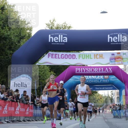 06.09.2026 - CURREX Alsterlauf Yannick Fuchs http://msf.ph/oto/10130369 06.09.2026 09:38:11 Ziel 2562, 3866, 4176, 4432, 5513, 5658, 6003 meine-sportfotos.de