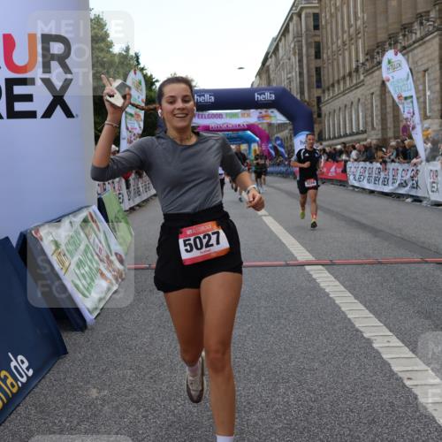 06.09.2026 - CURREX Alsterlauf Strokosch-Dieckow http://msf.ph/oto/10130390 06.09.2026 09:51:30 Ziel 2023, 2071, 2079, 2973, 2974, 3286, 3526, 3686, 3733, 3886, 4092, 4387, 4989, 5027, 5151, 5230, 5694, 5869, 6411, 6490, 8301 meine-sportfotos.de