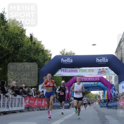 06.09.2026 - CURREX Alsterlauf Yannick Fuchs http://msf.ph/oto/10130428 06.09.2026 09:38:13 Ziel 3866, 4176, 4432, 5513, 5658, 6003, 6309, 8024 meine-sportfotos.de