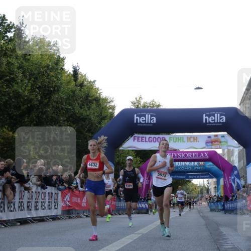 06.09.2026 - CURREX Alsterlauf Yannick Fuchs http://msf.ph/oto/10130453 06.09.2026 09:38:13 Ziel 3866, 4176, 4432, 5513, 5658, 6003, 6309, 8024 meine-sportfotos.de