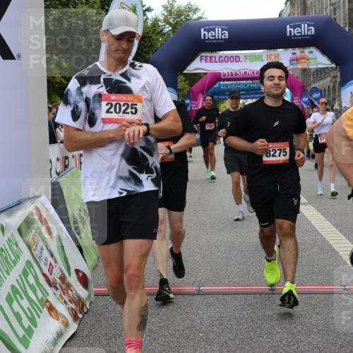 06.09.2026 - CURREX Alsterlauf Strokosch-Dieckow http://msf.ph/oto/10130474 06.09.2026 10:04:26 Ziel 2025, 2303, 2437, 2581, 3435, 3696, 3711, 3959, 3962, 4131, 4179, 4376, 4630, 4768, 4812, 5046, 5718, 5816, 6193 meine-sportfotos.de