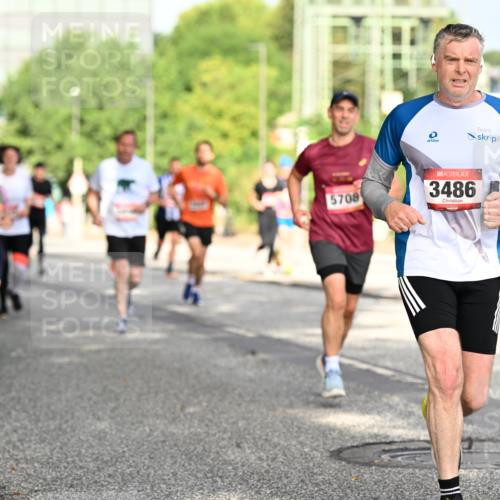 06.09.2026 - CURREX Alsterlauf Dr. Thomas Lammeyer http://msf.ph/oto/10130533 06.09.2026 09:53:01 Laufen 0, 5708, 3486 meine-sportfotos.de