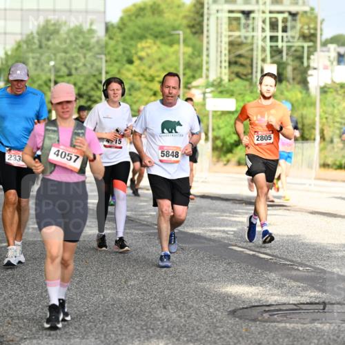 06.09.2026 - CURREX Alsterlauf Dr. Thomas Lammeyer http://msf.ph/oto/10130556 06.09.2026 09:53:03 Laufen 233, 4057, 15, 5848, 2805, 357 meine-sportfotos.de
