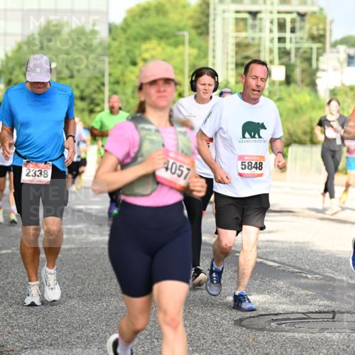 06.09.2026 - CURREX Alsterlauf Dr. Thomas Lammeyer http://msf.ph/oto/10130568 06.09.2026 09:53:04 Laufen 2338, 4057, 2805, 5848 meine-sportfotos.de