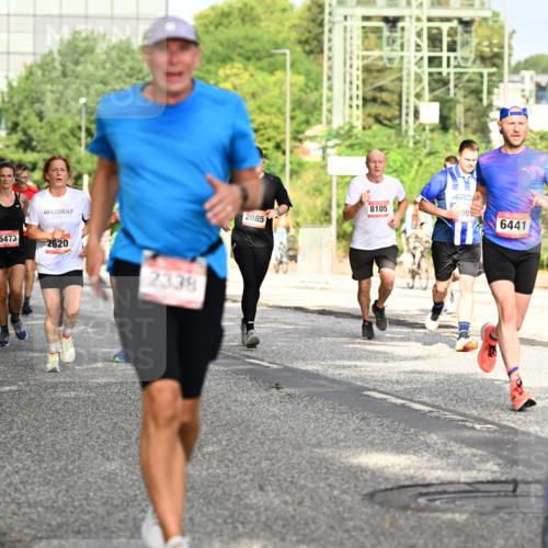 06.09.2026 - CURREX Alsterlauf Dr. Thomas Lammeyer http://msf.ph/oto/10130578 06.09.2026 09:53:05 Laufen 4422, 5807, 5473, 2620, 2338, 8105, 2085, 098, 6441 meine-sportfotos.de