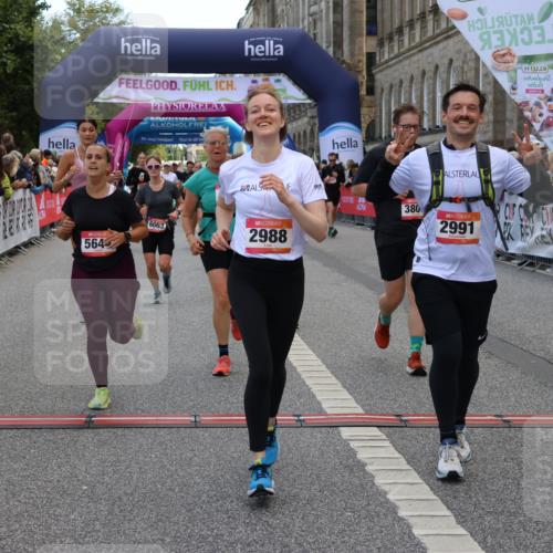 06.09.2026 - CURREX Alsterlauf Strokosch-Dieckow http://msf.ph/oto/10130589 06.09.2026 10:04:35 Ziel 2303, 2581, 2988, 2991, 2993, 3435, 3696, 3807, 4052, 4179, 4431, 4744, 4768, 5071, 5644, 5718, 5767, 6063 meine-sportfotos.de