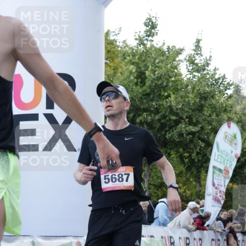 06.09.2026 - CURREX Alsterlauf Yannick Fuchs http://msf.ph/oto/10130625 06.09.2026 09:38:26 Ziel 2378, 4160, 4614, 4983, 5687, 5727, 6101, 6133 meine-sportfotos.de