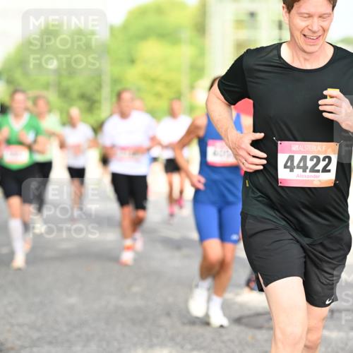 06.09.2026 - CURREX Alsterlauf Dr. Thomas Lammeyer http://msf.ph/oto/10130635 06.09.2026 09:53:11 Laufen 06, 4422 meine-sportfotos.de