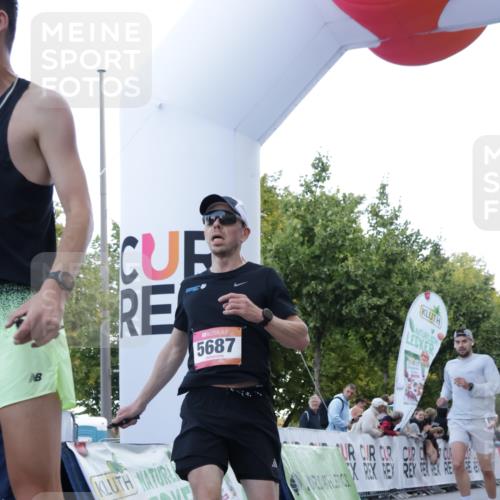 06.09.2026 - CURREX Alsterlauf Yannick Fuchs http://msf.ph/oto/10130643 06.09.2026 09:38:26 Ziel 2378, 4160, 4614, 4983, 5687, 5727, 6101, 6133 meine-sportfotos.de