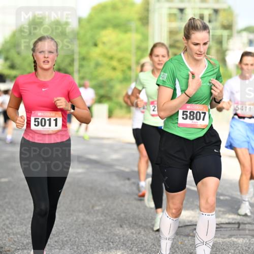 06.09.2026 - CURREX Alsterlauf Dr. Thomas Lammeyer http://msf.ph/oto/10130667 06.09.2026 09:53:14 Laufen 5011, 5807 meine-sportfotos.de