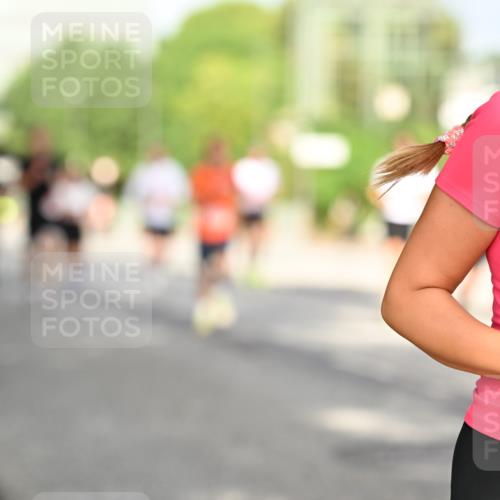 06.09.2026 - CURREX Alsterlauf Dr. Thomas Lammeyer http://msf.ph/oto/10130687 06.09.2026 09:53:16 Laufen 5 meine-sportfotos.de