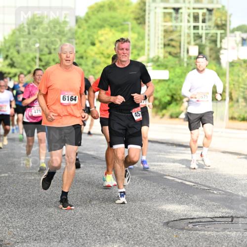 06.09.2026 - CURREX Alsterlauf Dr. Thomas Lammeyer http://msf.ph/oto/10130725 06.09.2026 09:53:20 Laufen 3313, 4711, 6164, 575, 5591, 457 meine-sportfotos.de