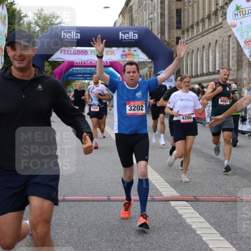 06.09.2026 - CURREX Alsterlauf Strokosch-Dieckow http://msf.ph/oto/10130749 06.09.2026 09:51:53 Ziel 2002, 2719, 3041, 3202, 3465, 4200, 4267, 4268, 4332, 4333, 4667, 4742, 4845, 5621, 5882, 6023 meine-sportfotos.de