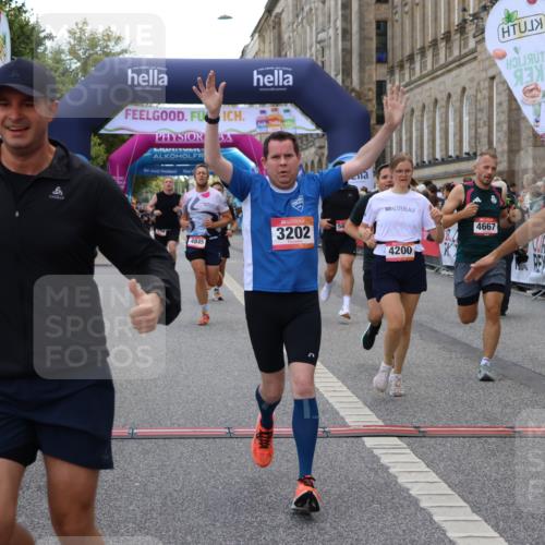 06.09.2026 - CURREX Alsterlauf Strokosch-Dieckow http://msf.ph/oto/10130758 06.09.2026 09:51:53 Ziel 2002, 2719, 3041, 3202, 3465, 4200, 4267, 4268, 4332, 4333, 4667, 4742, 4845, 5621, 5882, 6023 meine-sportfotos.de