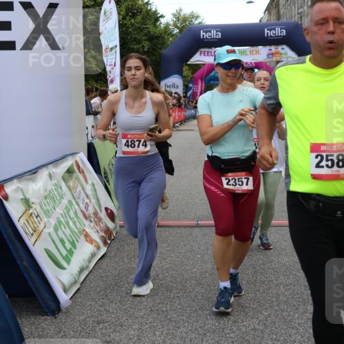 06.09.2026 - CURREX Alsterlauf Strokosch-Dieckow http://msf.ph/oto/10130776 06.09.2026 10:04:46 Ziel 2074, 2121, 2133, 2203, 2278, 2357, 2583, 2658, 2776, 2957, 3004, 3005, 3101, 3109, 3451, 4181, 4413, 4415, 4516, 4744, 4874, 5275, 5503, 5504, 5566, 5568, 5576, 5767, 8237 meine-sportfotos.de