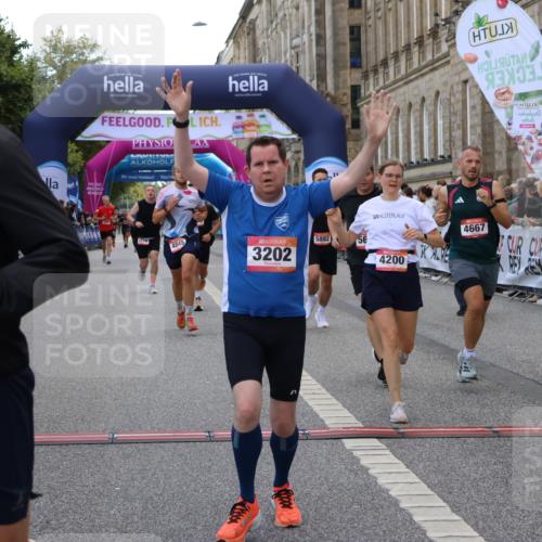06.09.2026 - CURREX Alsterlauf Strokosch-Dieckow http://msf.ph/oto/10130788 06.09.2026 09:51:53 Ziel 2002, 2719, 3041, 3202, 3465, 4200, 4267, 4268, 4332, 4333, 4667, 4742, 4845, 5621, 5882, 6023 meine-sportfotos.de