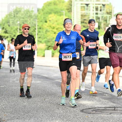 06.09.2026 - CURREX Alsterlauf Dr. Thomas Lammeyer http://msf.ph/oto/10130809 06.09.2026 09:53:28 Laufen 4014, 6159, 3673, 4088, 5026 meine-sportfotos.de