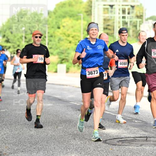 06.09.2026 - CURREX Alsterlauf Dr. Thomas Lammeyer http://msf.ph/oto/10130811 06.09.2026 09:53:28 Laufen 59, 3673, 4088, 5026 meine-sportfotos.de