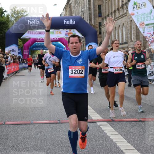 06.09.2026 - CURREX Alsterlauf Strokosch-Dieckow http://msf.ph/oto/10130815 06.09.2026 09:51:53 Ziel 2002, 2719, 3041, 3202, 3465, 4200, 4267, 4268, 4332, 4333, 4667, 4742, 4845, 5621, 5882, 6023 meine-sportfotos.de