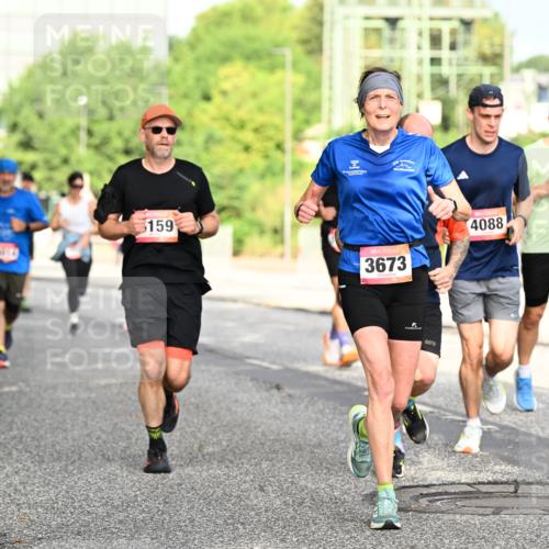 06.09.2026 - CURREX Alsterlauf Dr. Thomas Lammeyer http://msf.ph/oto/10130816 06.09.2026 09:53:28 Laufen 159, 3673, 4088, 5026 meine-sportfotos.de